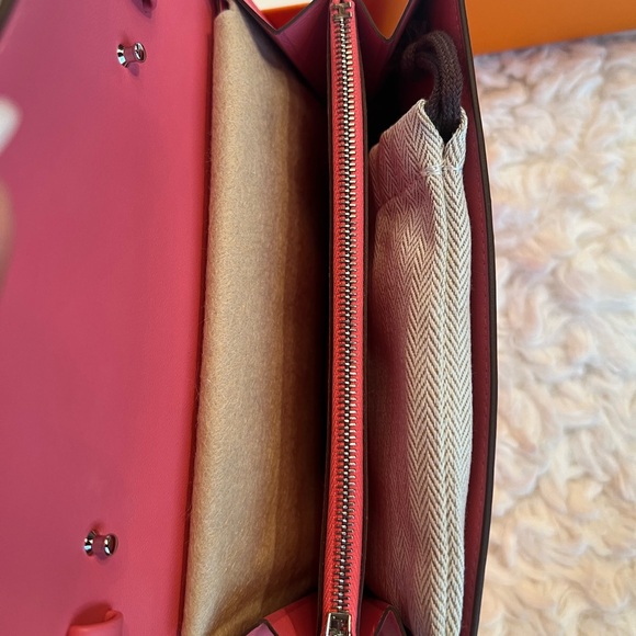 Authentic Epson Constance Wallet To Go - Picture 7 of 14